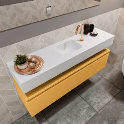 MONDIAZ ANDOR 120cm Toiletmeubel Ocher. LEX 120cm Wastafel Talc Midden 1 Kraangat -Duravit Verkoop badkamermeubel andor ocher model lex vrijhangend talc sidetop 0033