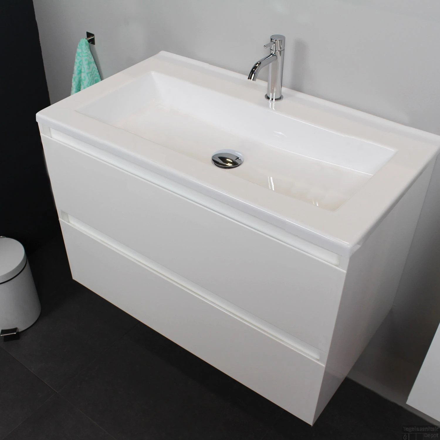 Badkamermeubel Boss & Wessing Pepper Acryl Wastafel Met Kraangat 80x55x46 Cm Wit 3 Badkamermeubel Boss & Wessing Pepper Acryl Wastafel Met Kraangat 80x55x46 Cm Wit - Afbeelding 3