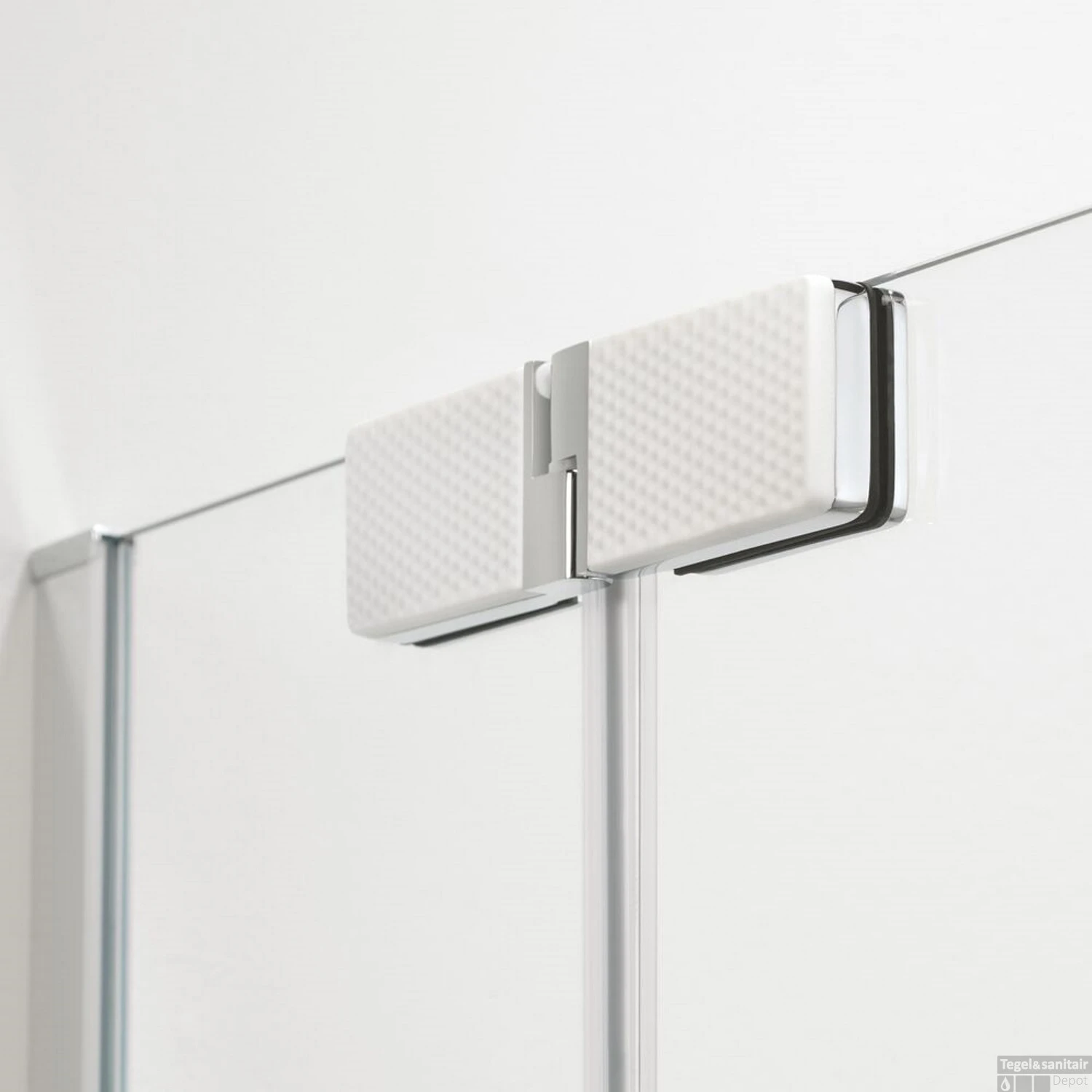 Badwand Sealskin Custom 100x140 Cm Zilver Hoogglans Helder Glas Links 5 Badwand Sealskin Custom 100x140 Cm Zilver Hoogglans Helder Glas Links - Afbeelding 5