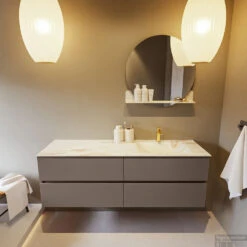 MONDIAZ VICA-DLUX 150cm Badmeubel Onderkast Smoke 4 Lades. Inbouw Wastafel CLOUD Rechts 1 Kraangat, Kleur Frappe, En Spiegel Model SPOT -Duravit Verkoop vica dluxe inbouw cloud frappe smoke front1 0060