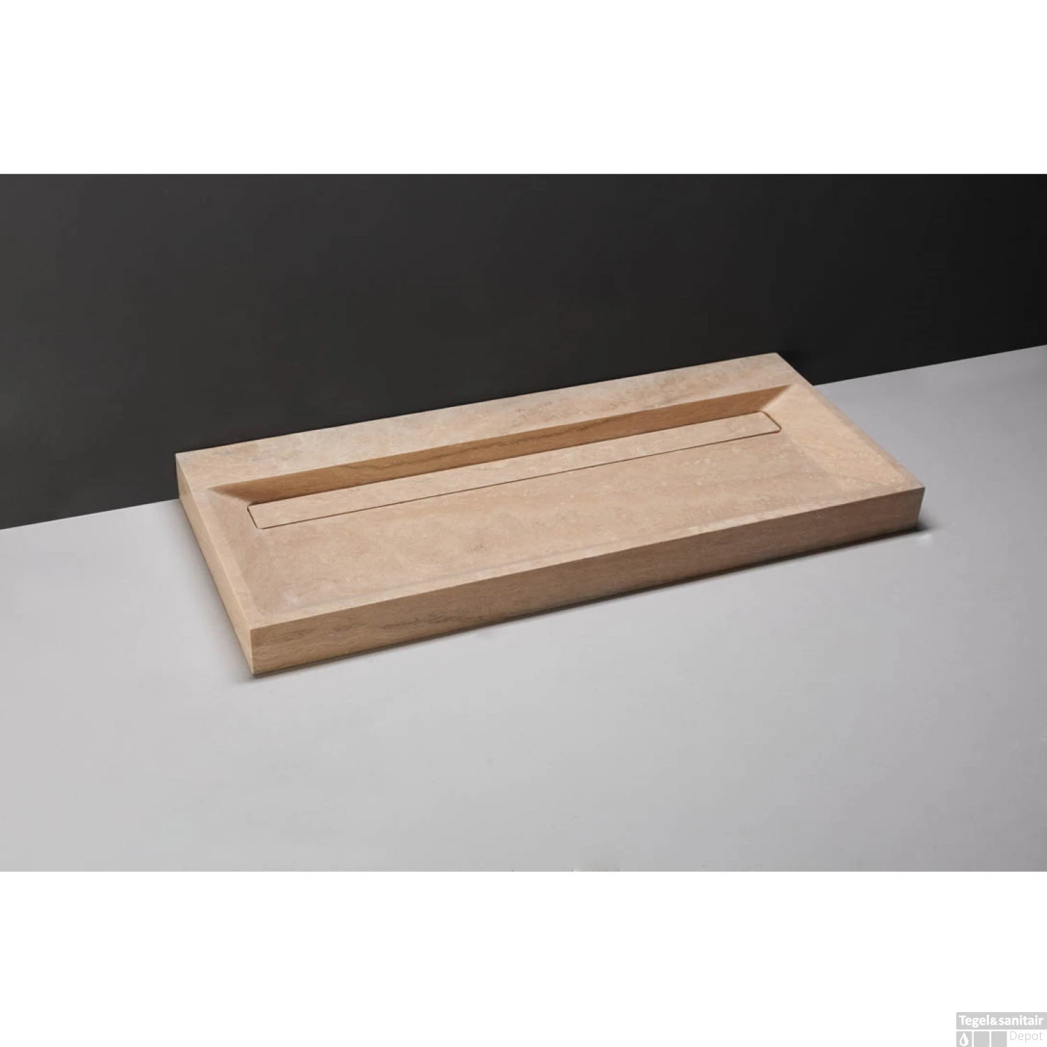 Wastafel Forzalaqua Bellezza Travertin Gezoet 120,5x51,5x9 Cm Inclusief Kraangat 1 Wastafel Forzalaqua Bellezza Travertin Gezoet 120,5x51,5x9 Cm Inclusief Kraangat