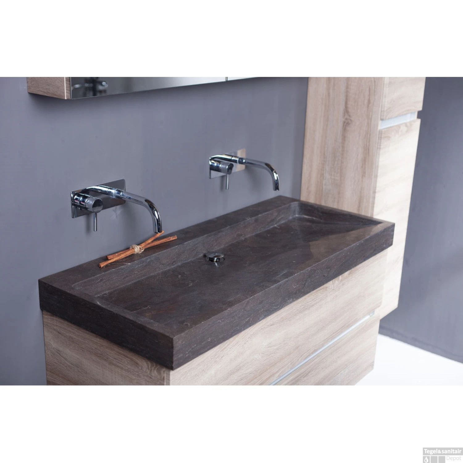 Wastafel Forzalaqua Oslo Hardsteen Gezoet Met 2 Kraangaten 120,5x51,5x9,5 Cm 1 Wastafel Forzalaqua Oslo Hardsteen Gezoet Met 2 Kraangaten 120,5x51,5x9,5 Cm