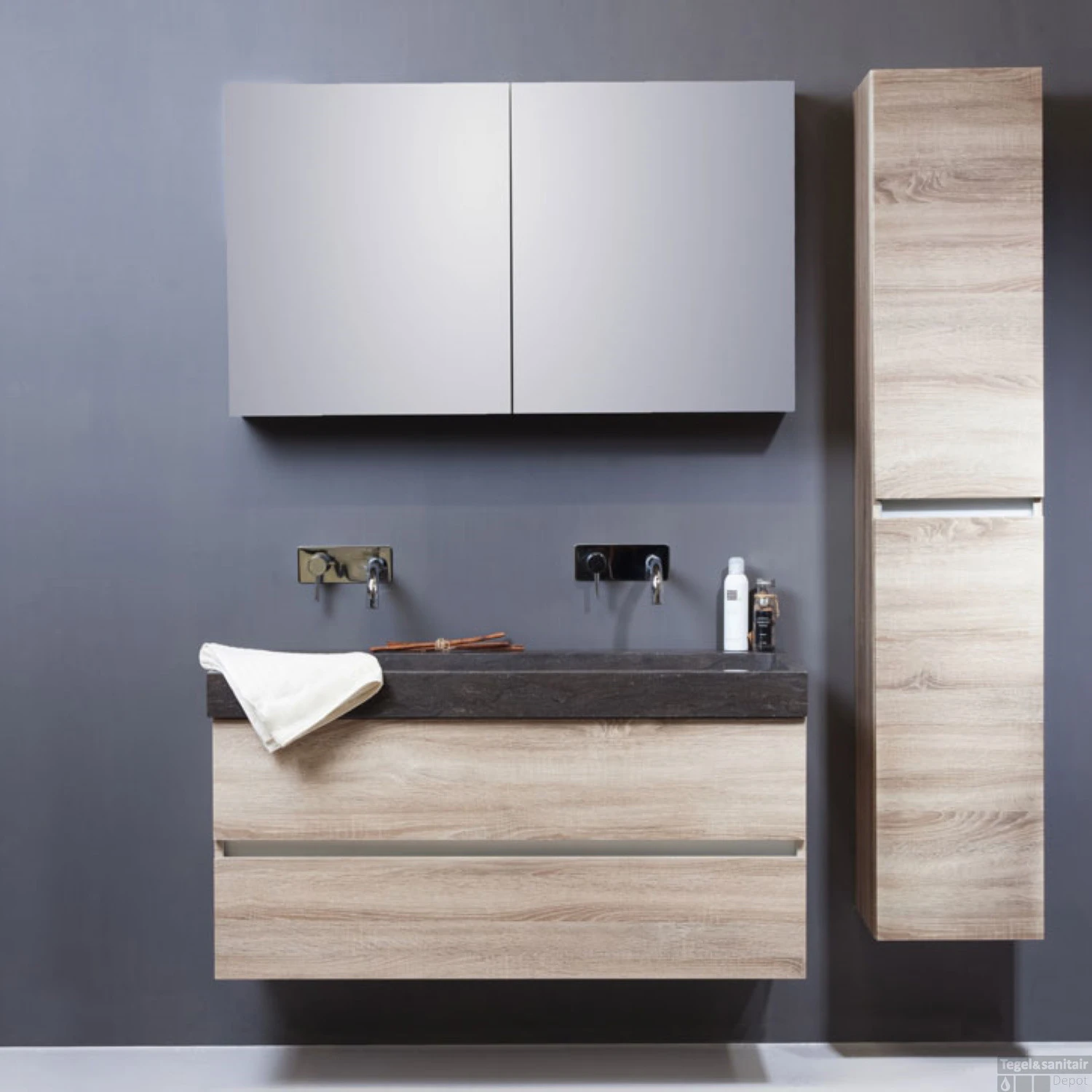 Wastafel Forzalaqua Oslo Hardsteen Gezoet Met Kraangat 120,5x51,5x9,5 Cm 2 Wastafel Forzalaqua Oslo Hardsteen Gezoet Met Kraangat 120,5x51,5x9,5 Cm - Afbeelding 2